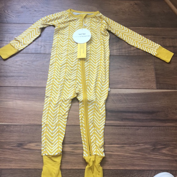 NWT Little Sleepies Zippy Romper - Picture 3 of 3